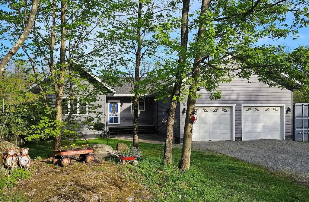 5 Ted Road Milton VT 05468-3985