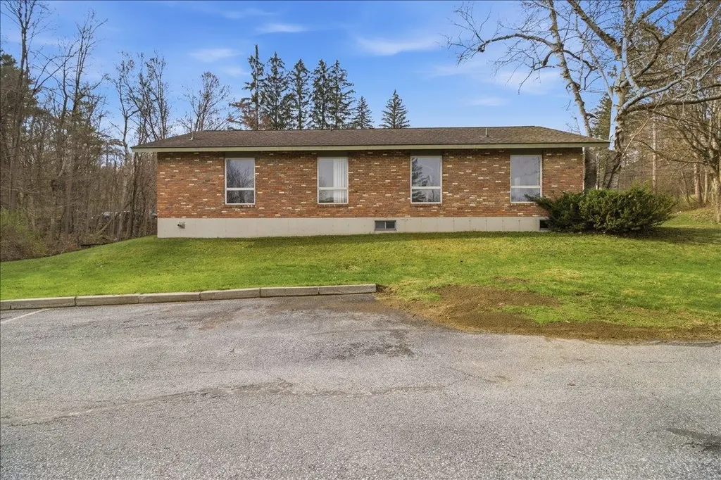 320 Dewey Street Bennington VT 05201