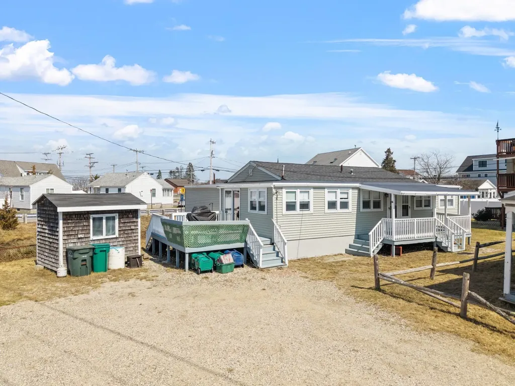 56 Nudd Avenue Hampton NH 03942