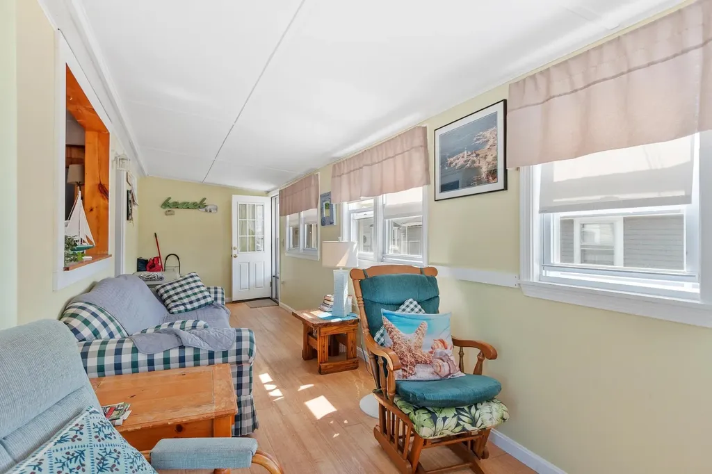 56 Nudd Avenue Hampton NH 03942