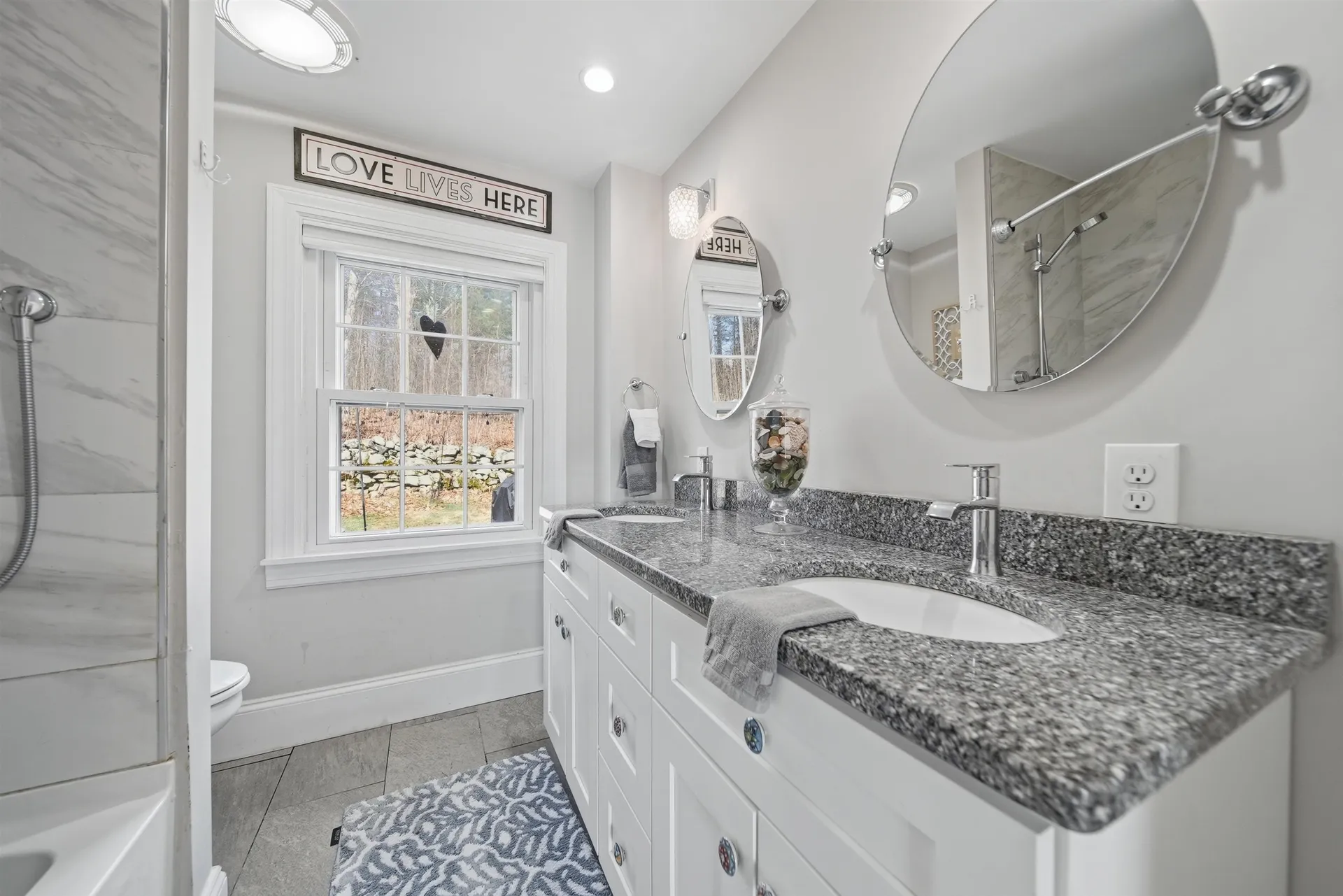 209 Hooksett Road Auburn NH 03032
