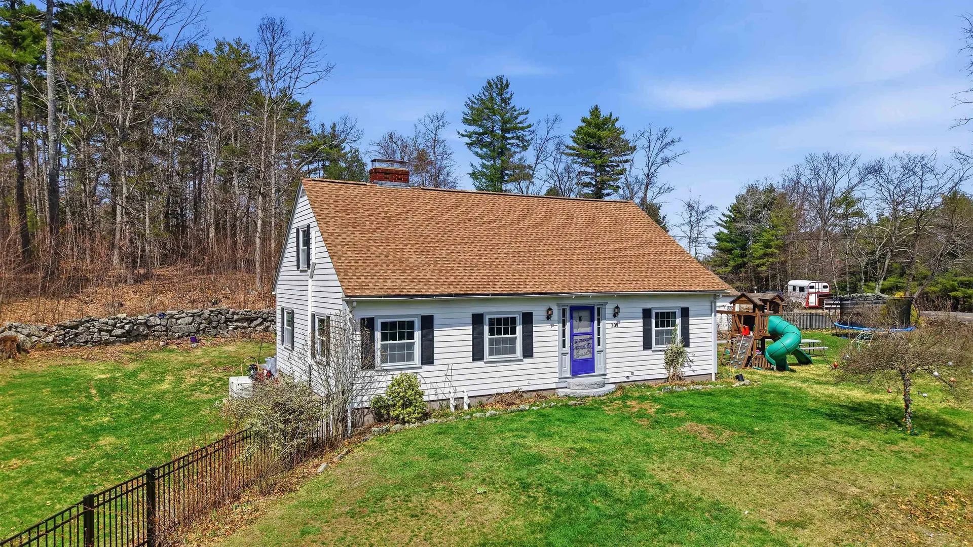 209 Hooksett Road Auburn NH 03032
