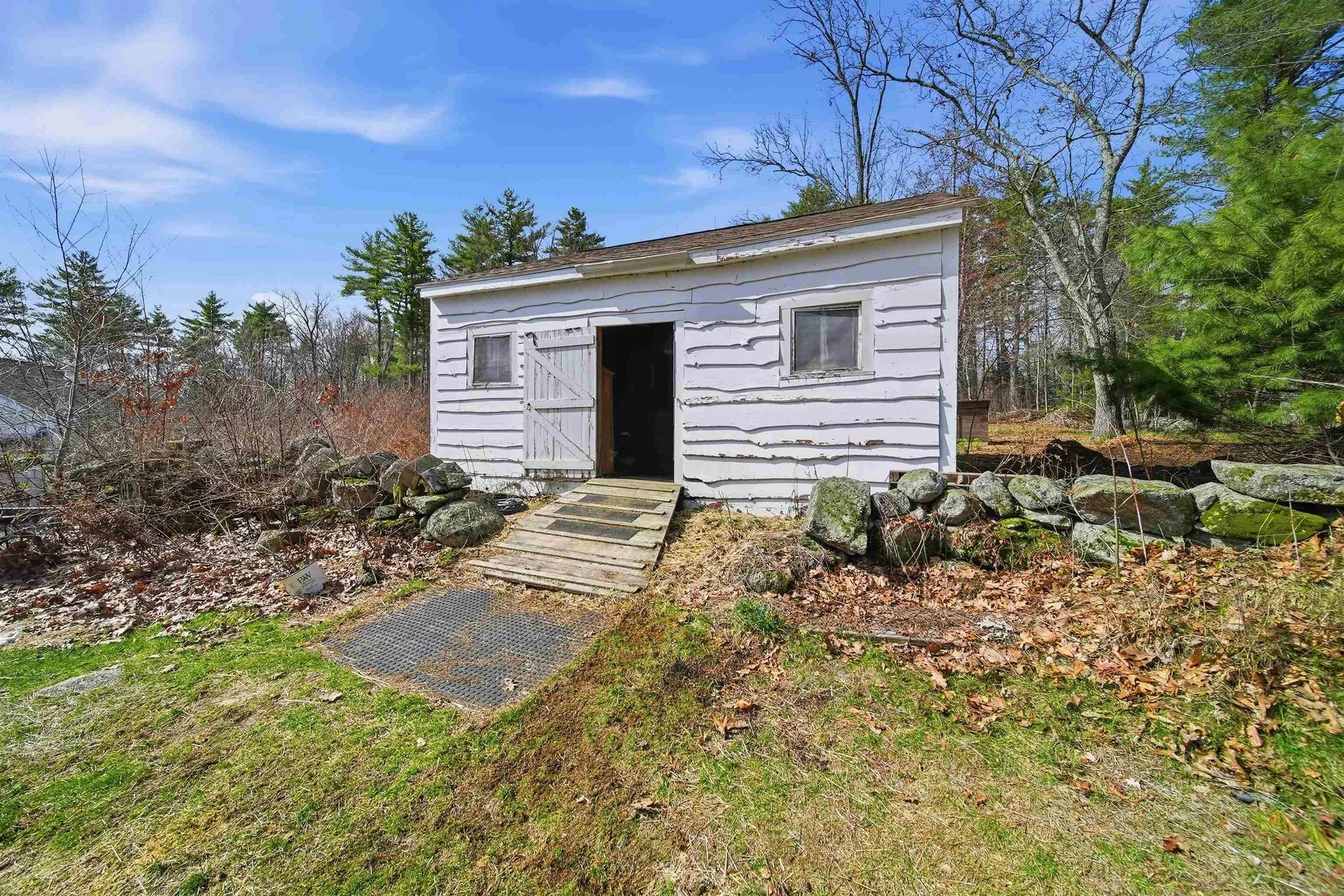 209 Hooksett Road Auburn NH 03032