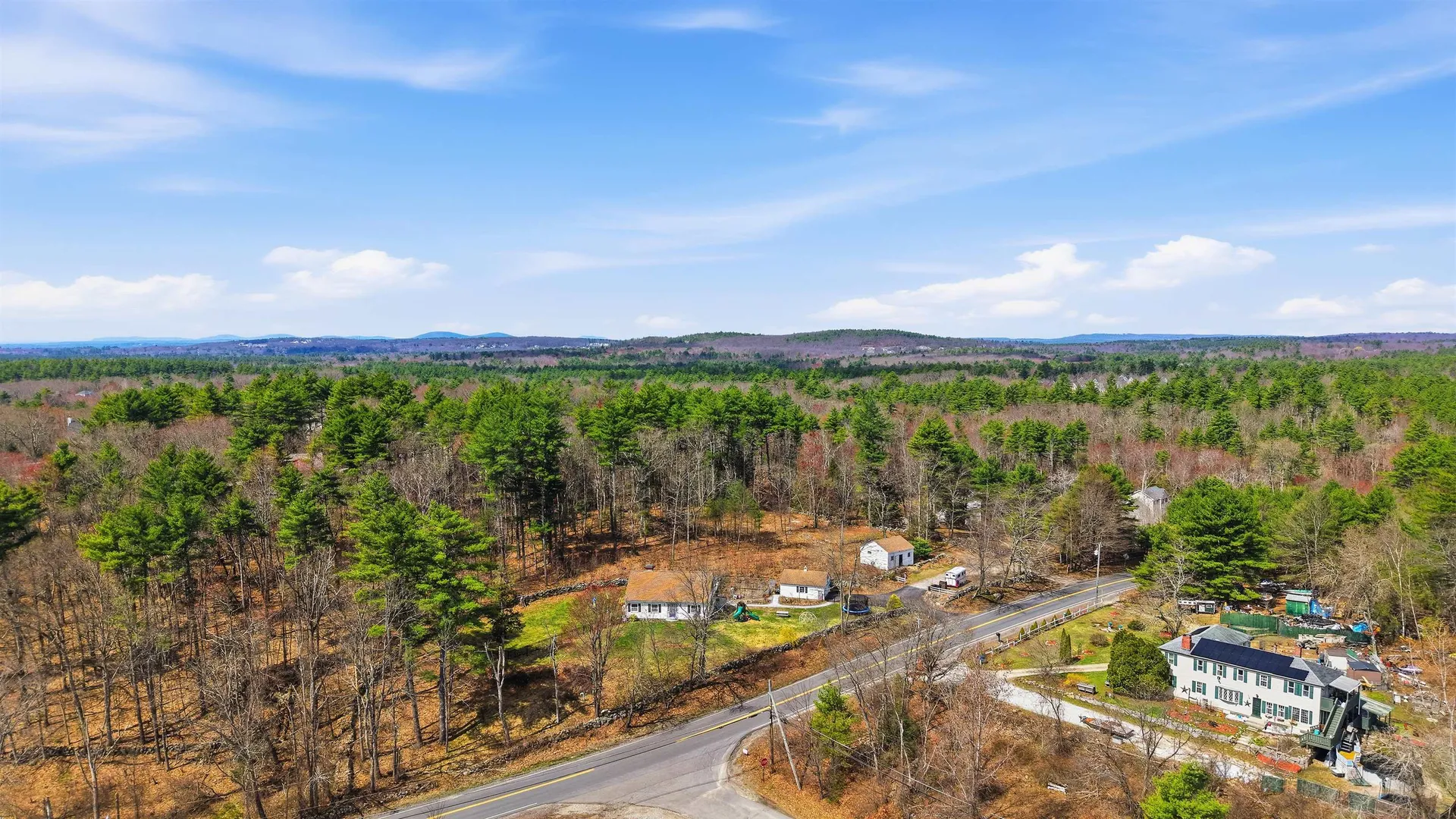 209 Hooksett Road Auburn NH 03032