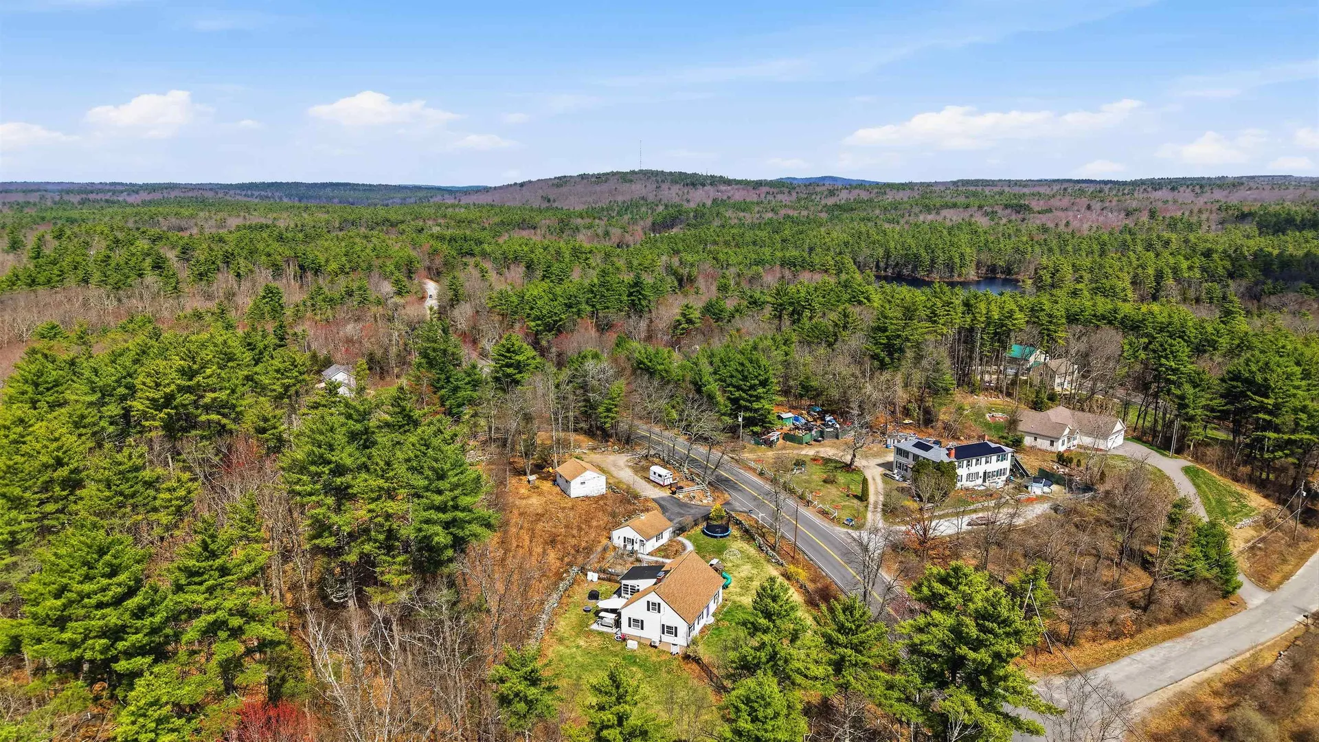 209 Hooksett Road Auburn NH 03032