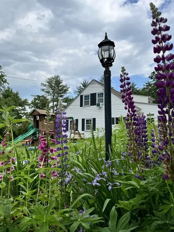 209 Hooksett Road Auburn NH 03032