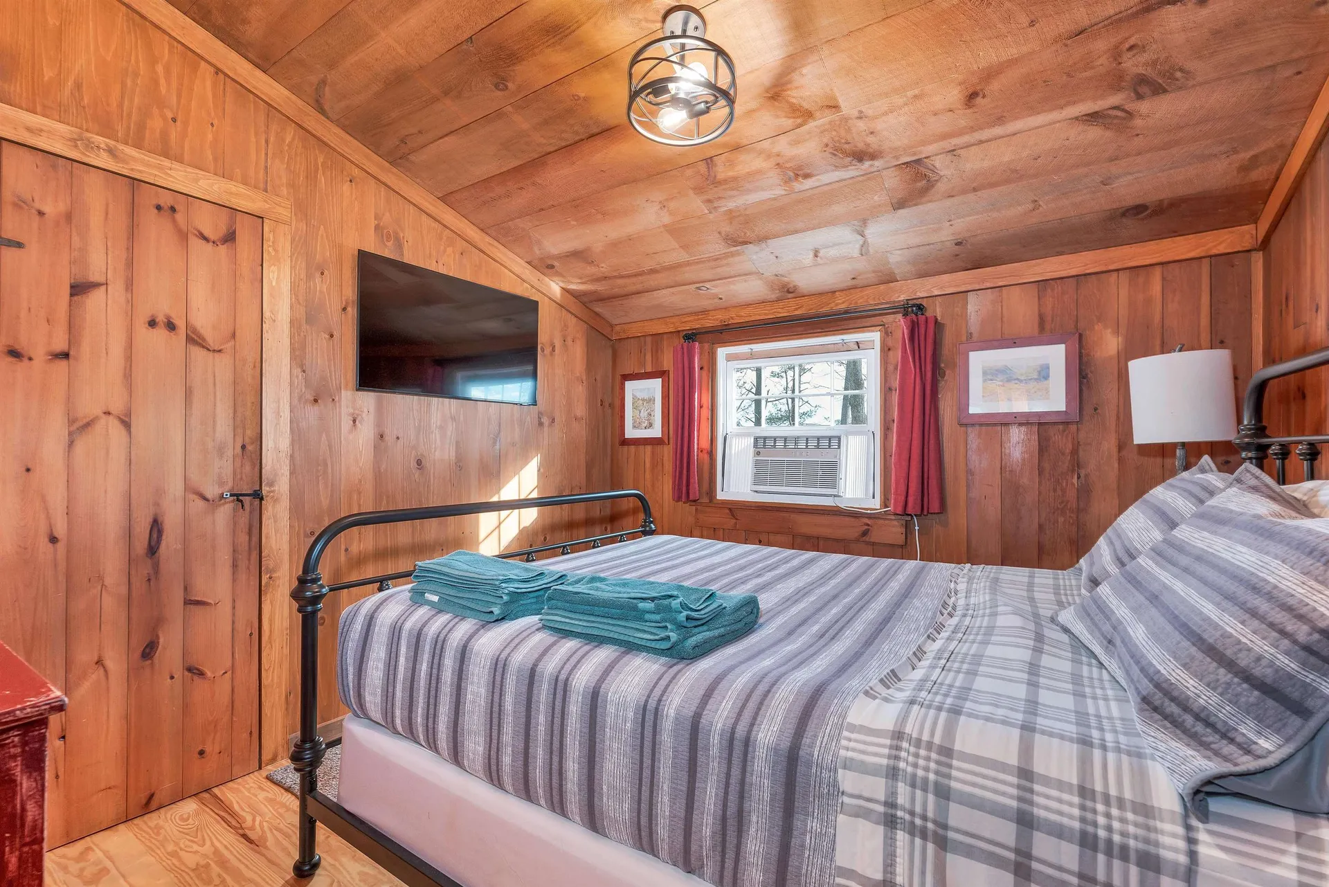 251A North Road Deerfield NH 03037