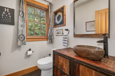 251A North Road Deerfield NH 03037