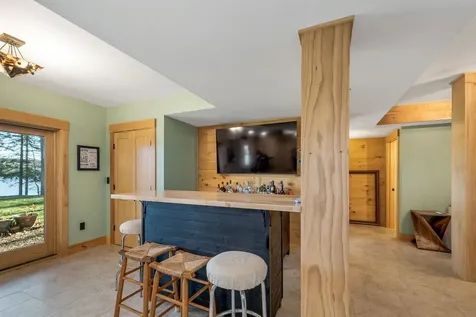 251A North Road Deerfield NH 03037