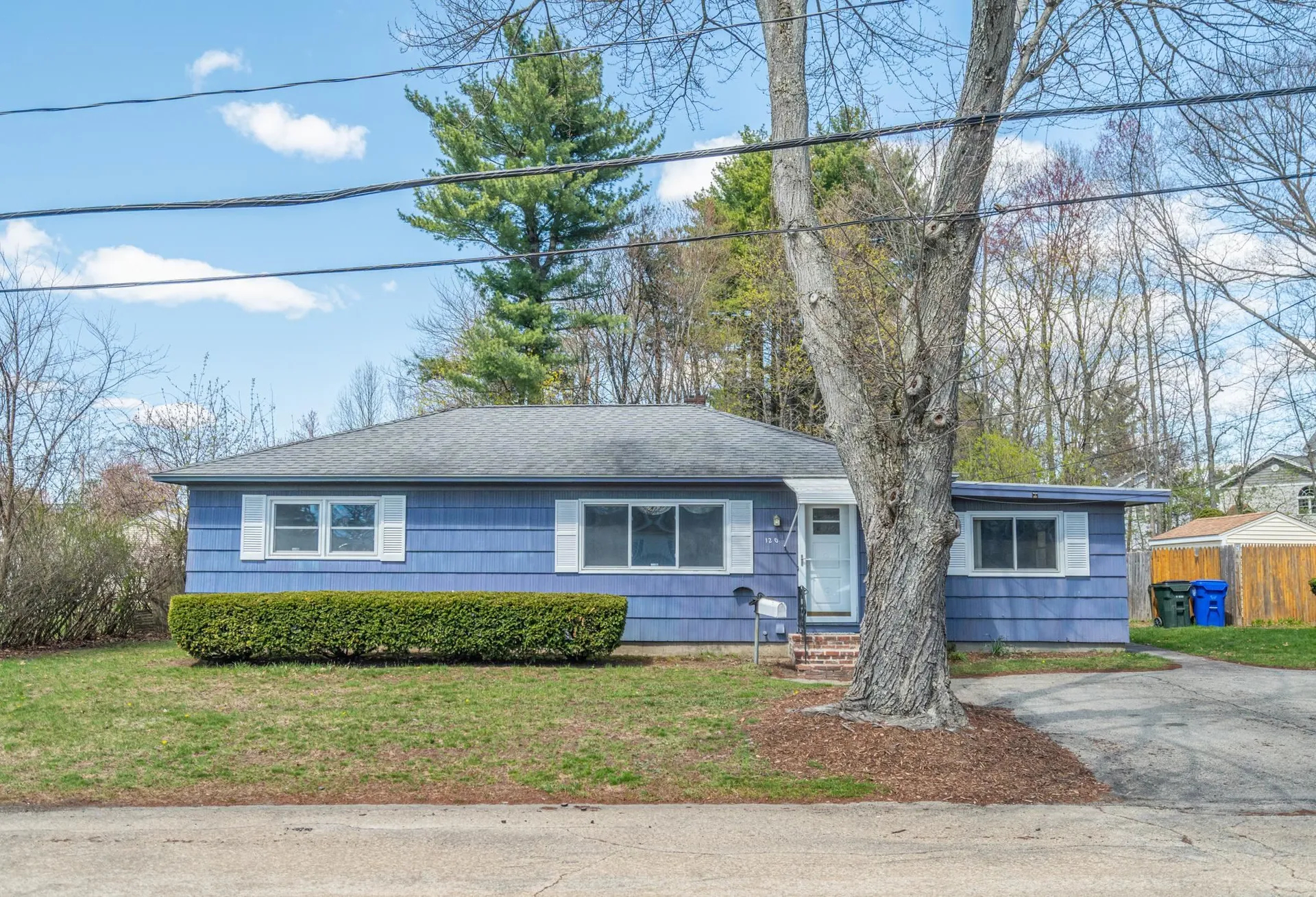 120 Purdue Street Manchester NH 03103