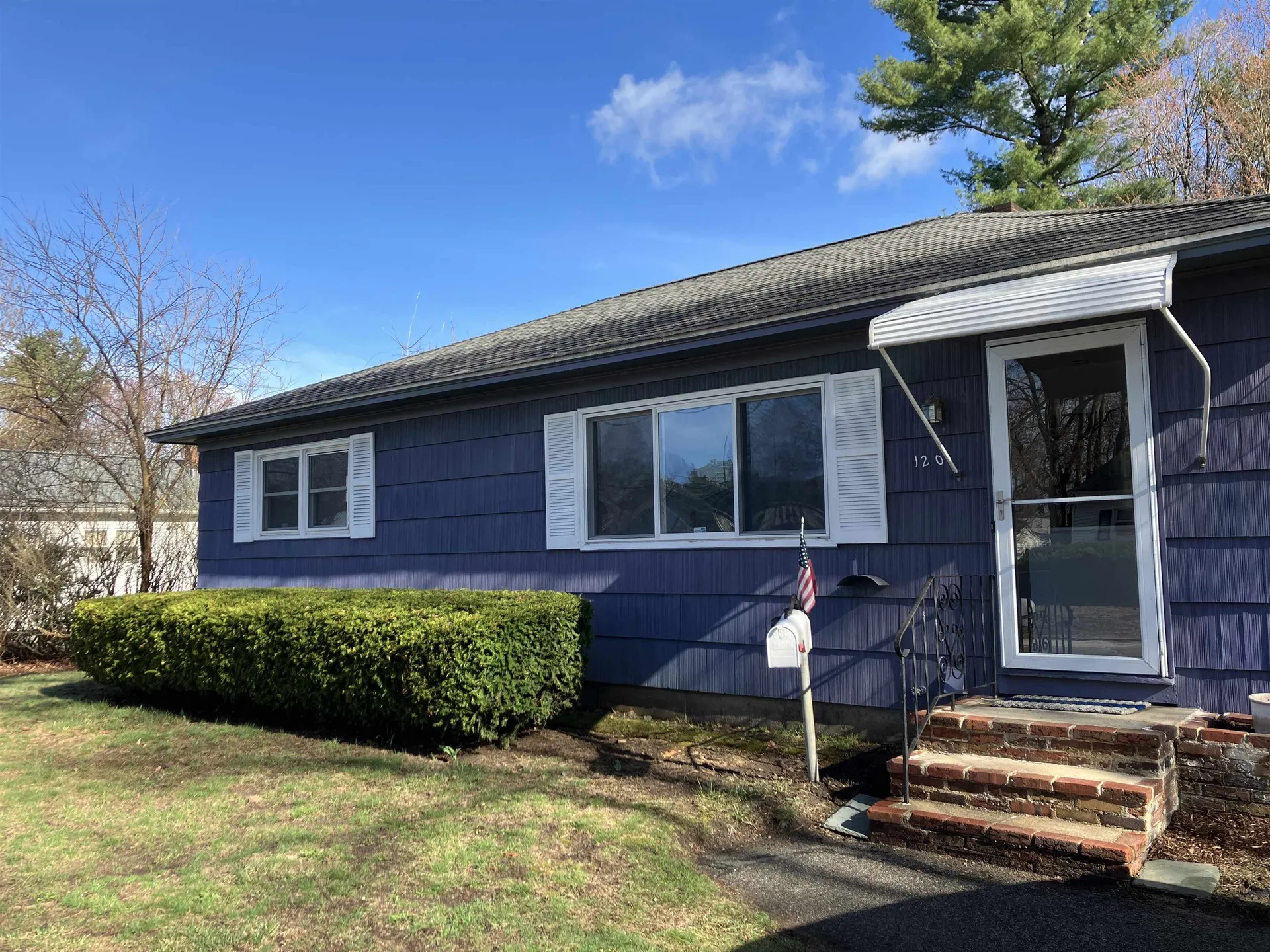 120 Purdue Street Manchester NH 03103