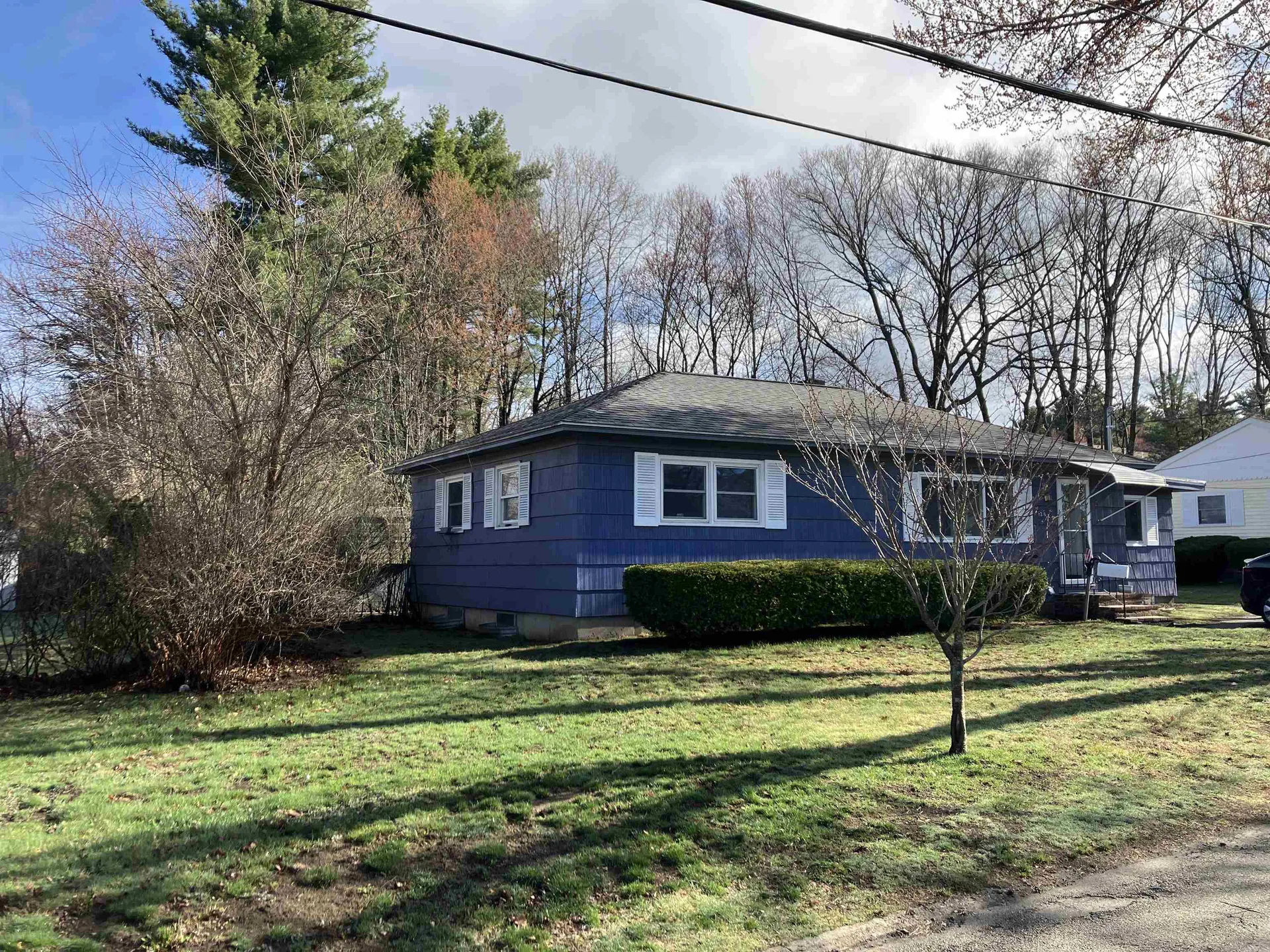 120 Purdue Street Manchester NH 03103