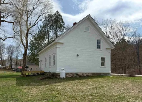 204 West River Road Lincoln VT 05443