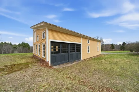 117 New Boston Road Bedford NH 03110