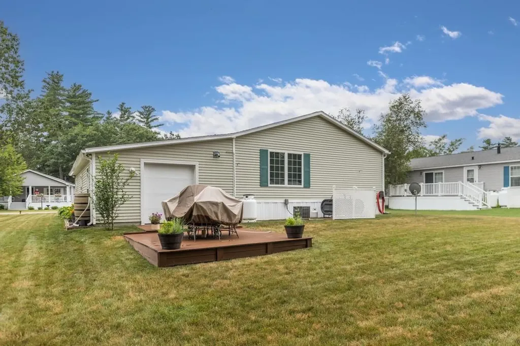 26 Watercress Drive Rochester NH 03868