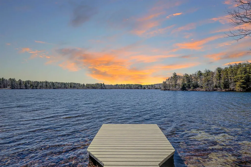 5 Maggie Lane New Durham NH 03855