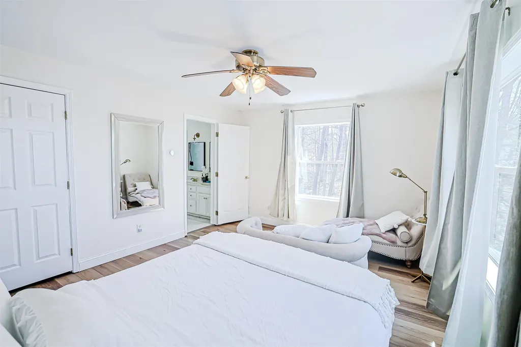 5 Maggie Lane New Durham NH 03855