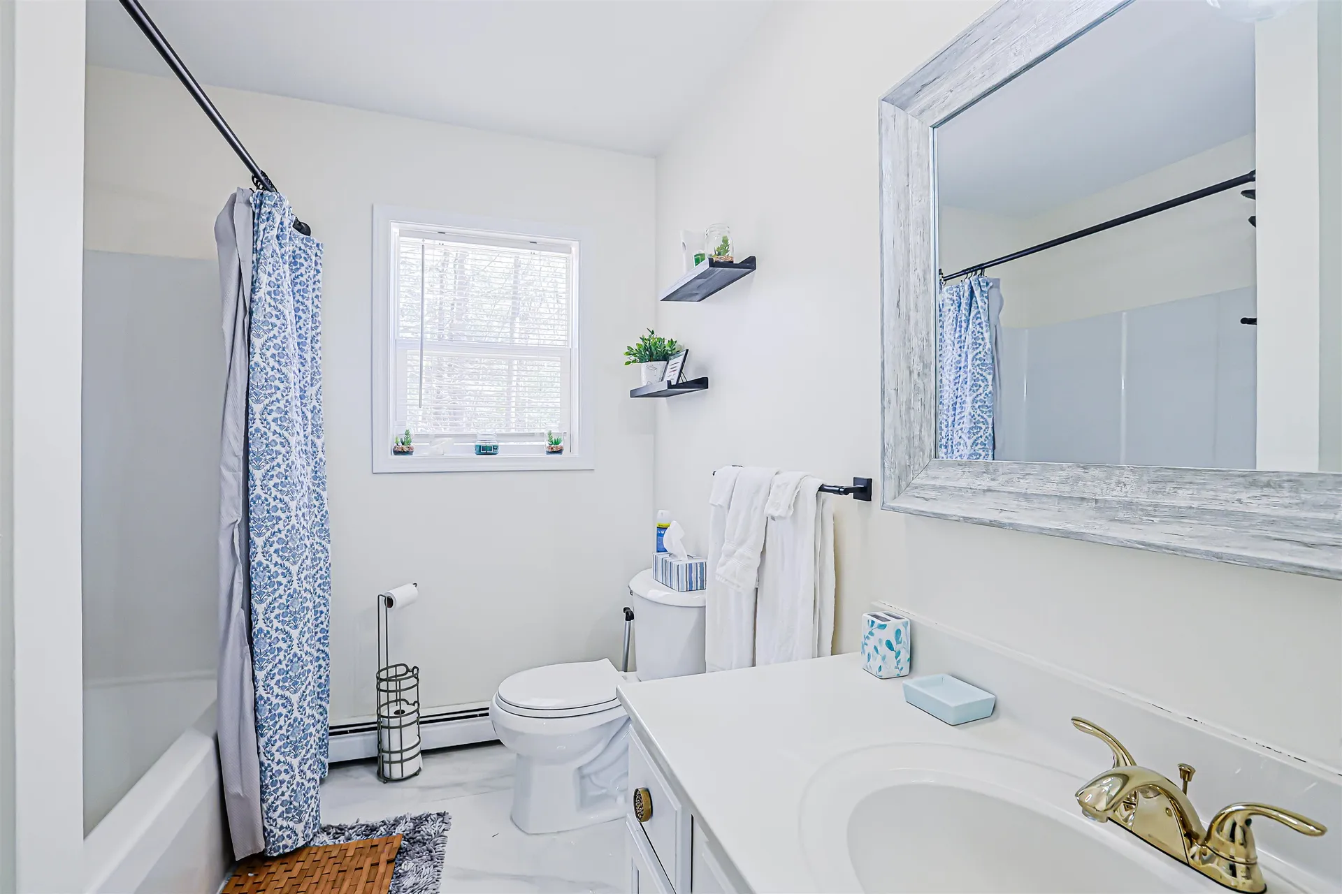 5 Maggie Lane New Durham NH 03855