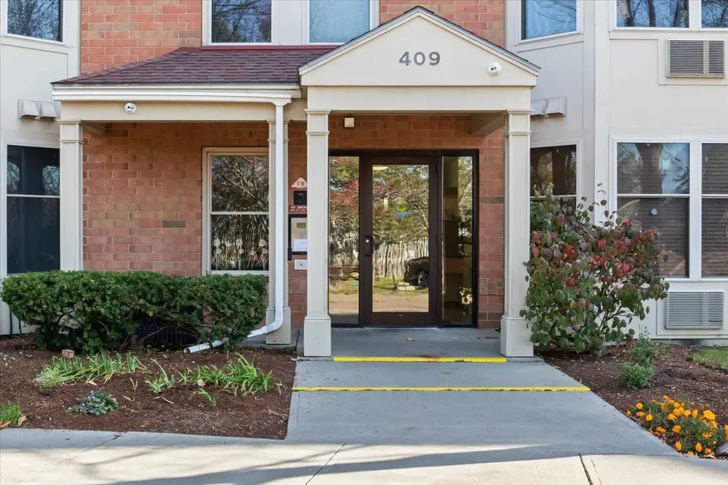 409 Farrell Street South Burlington VT 05403