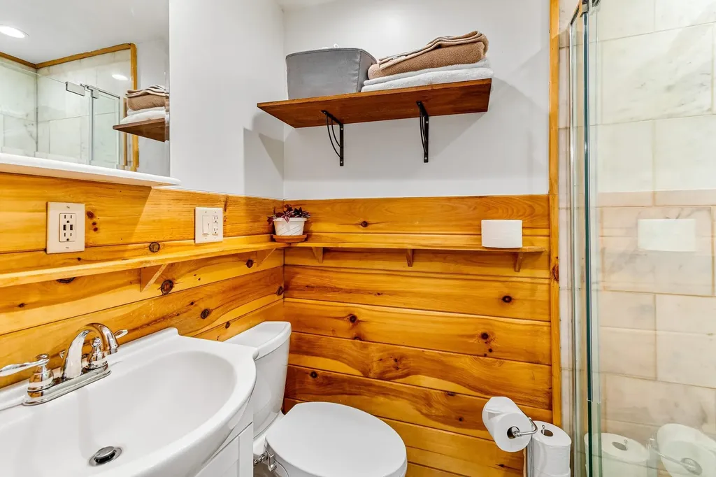 143 North Street Winooski VT 05404