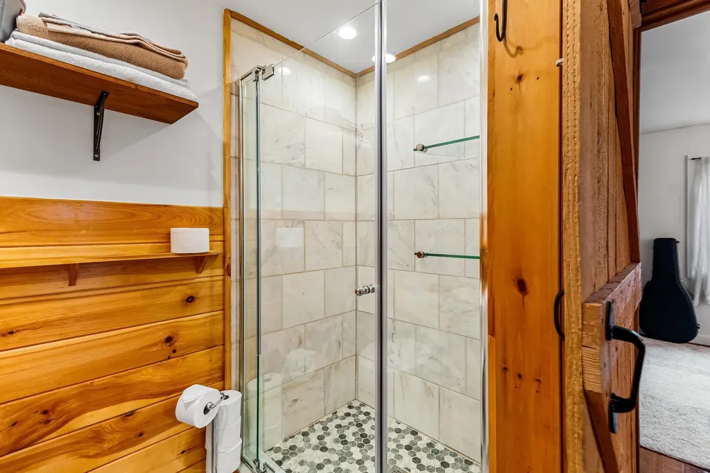 143 North Street Winooski VT 05404