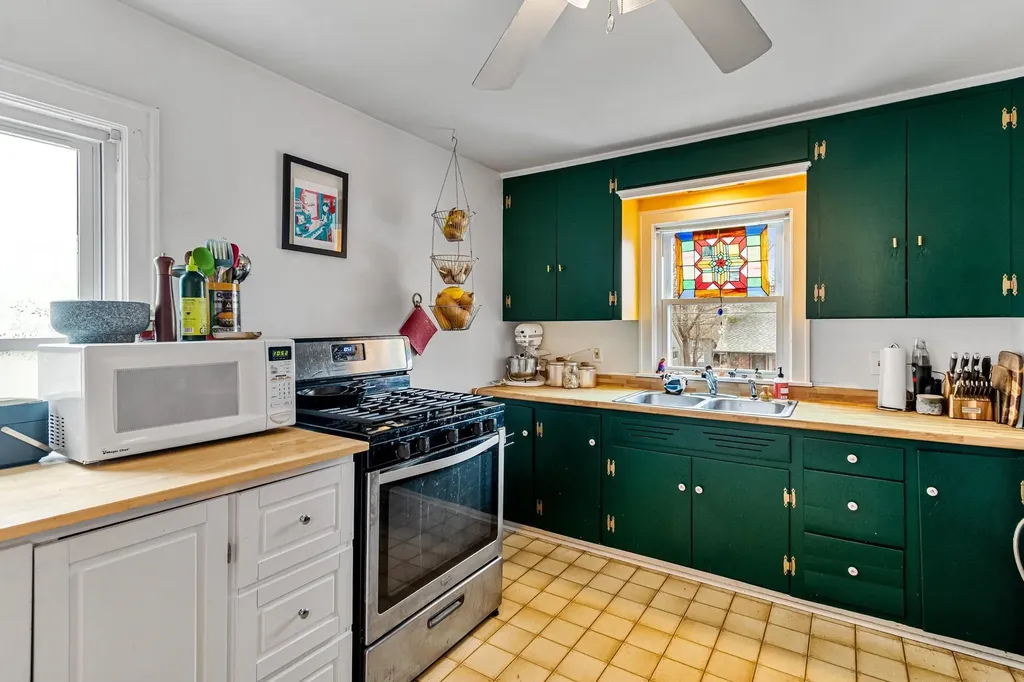 143 North Street Winooski VT 05404
