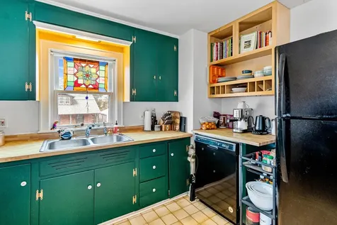 143 North Street Winooski VT 05404