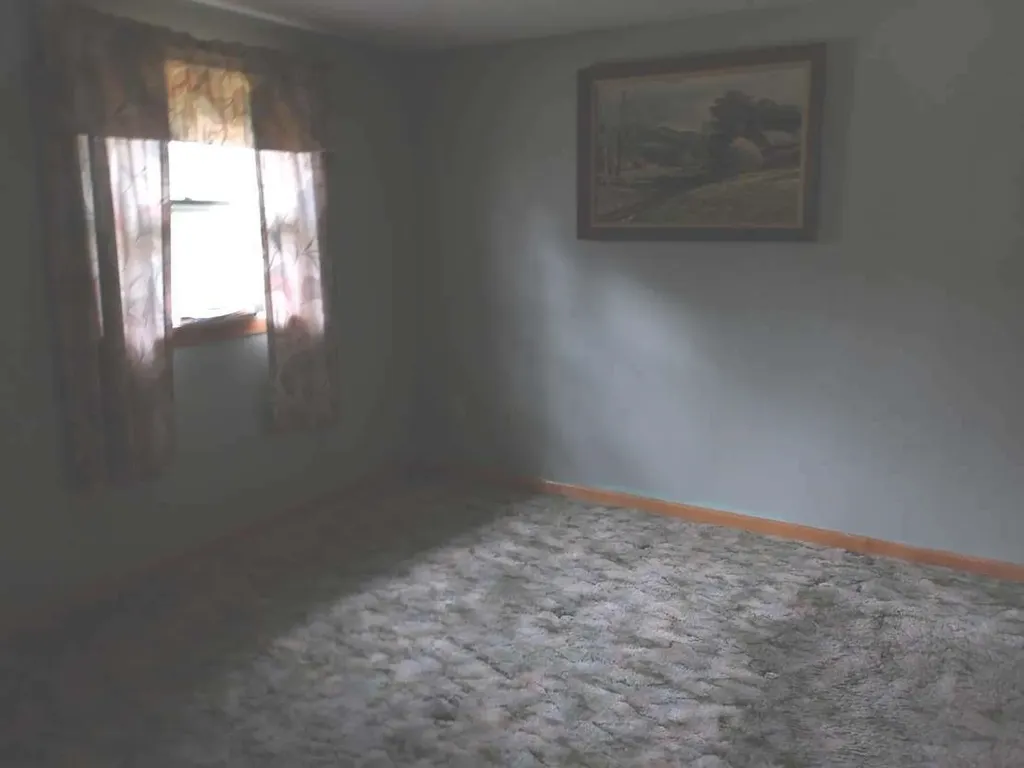 81 Hill Street Lyndon VT 05851