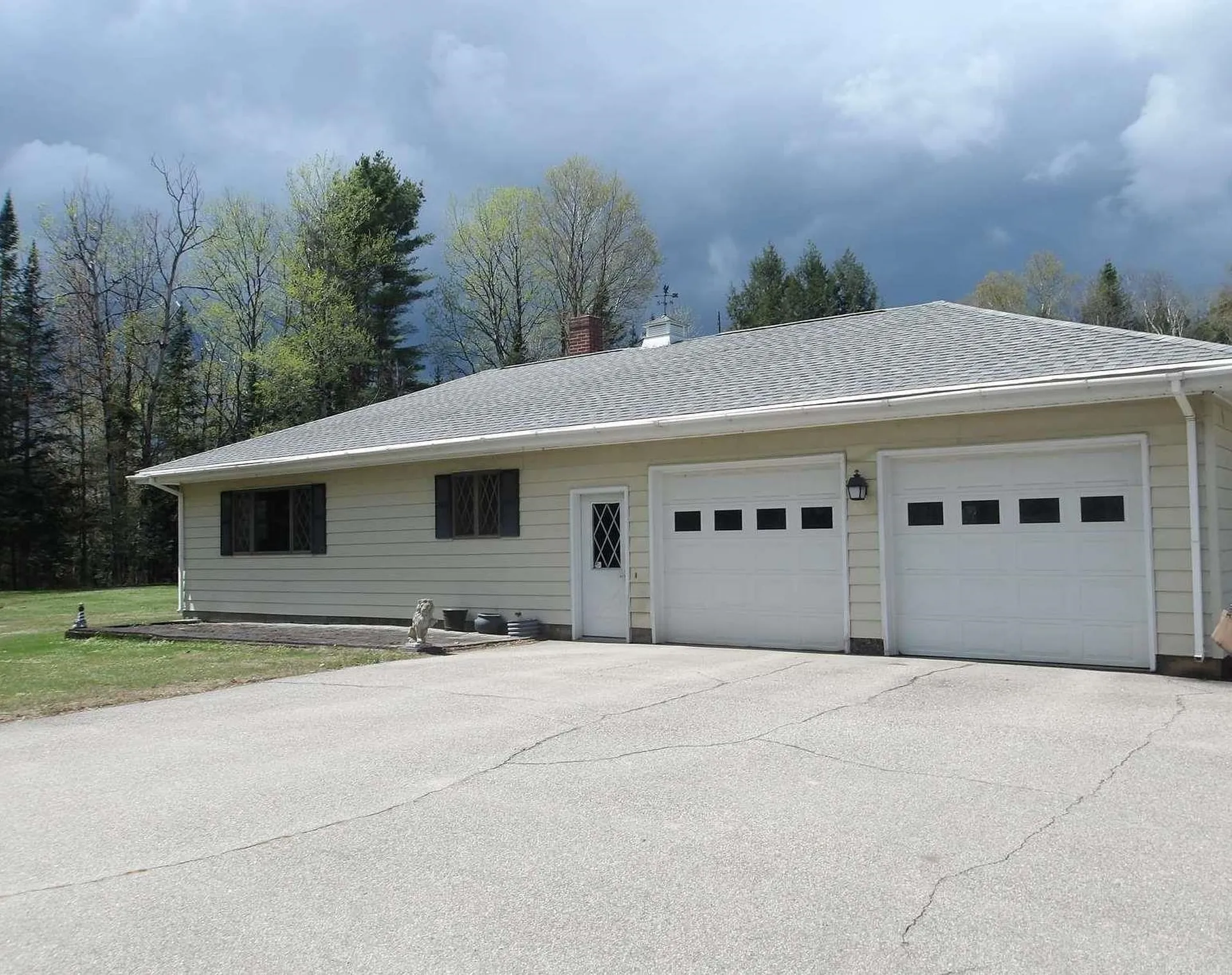 81 Hill Street Lyndon VT 05851