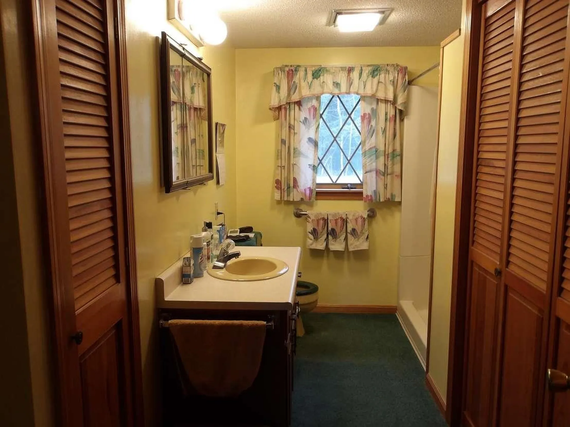 81 Hill Street Lyndon VT 05851