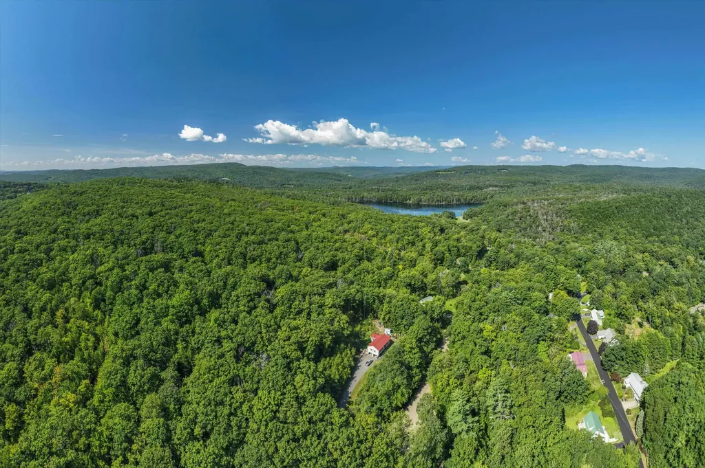Crotty Drive Rockingham VT 05101