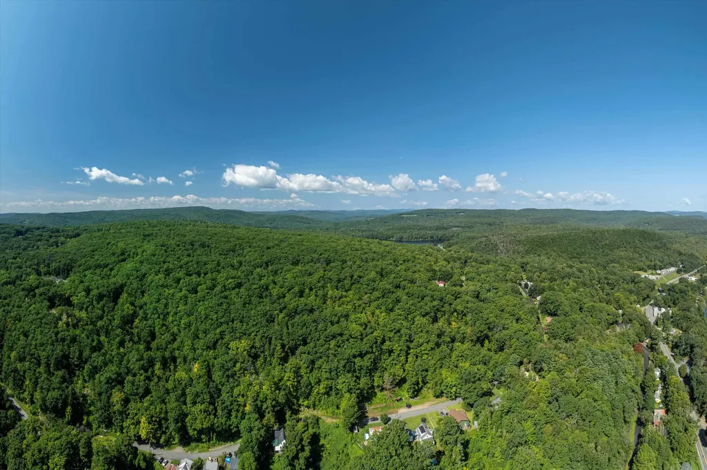 Crotty Drive Rockingham VT 05101