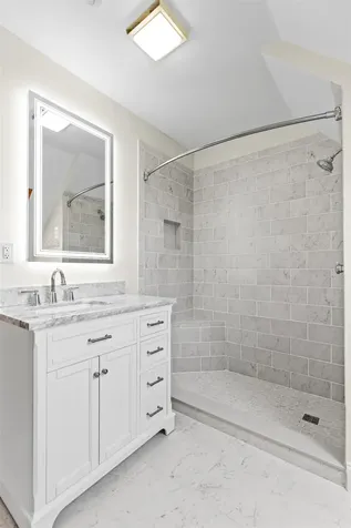 23 Starboard Way Laconia NH 03246