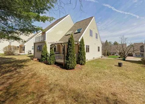 23 Starboard Way Laconia NH 03246