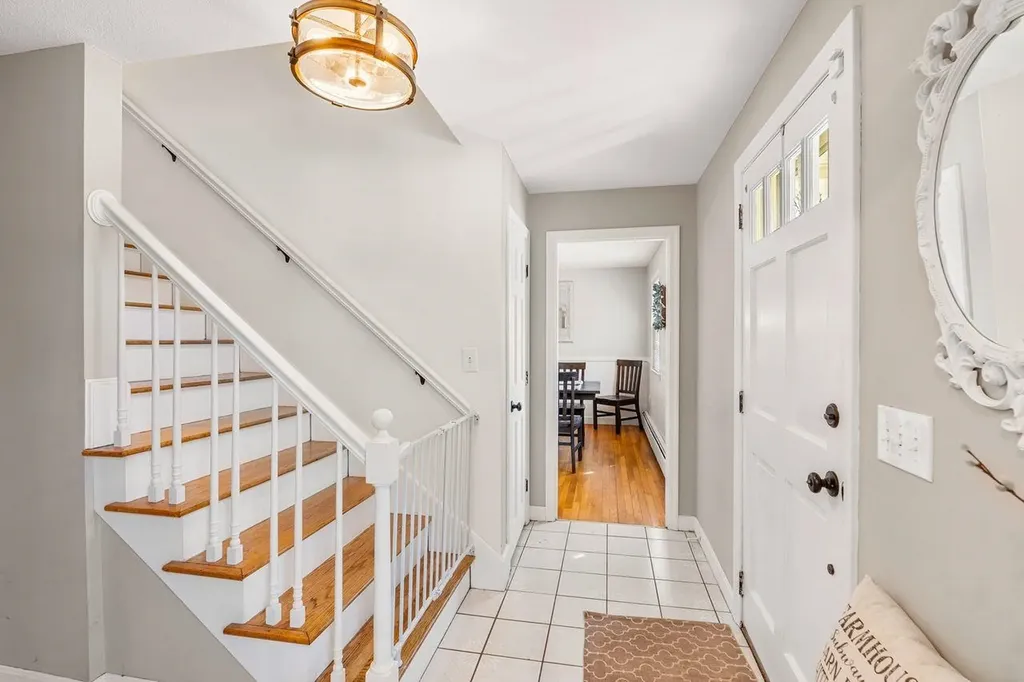 11 Fairway Drive Amherst NH 03031