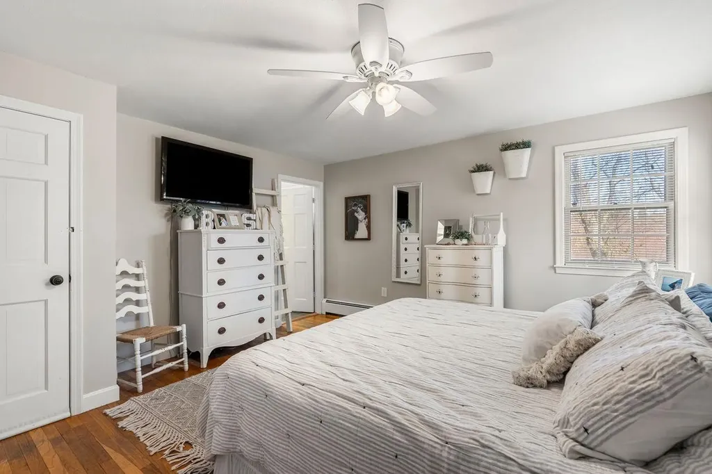 11 Fairway Drive Amherst NH 03031