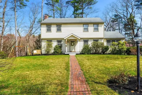 11 Fairway Drive Amherst NH 03031