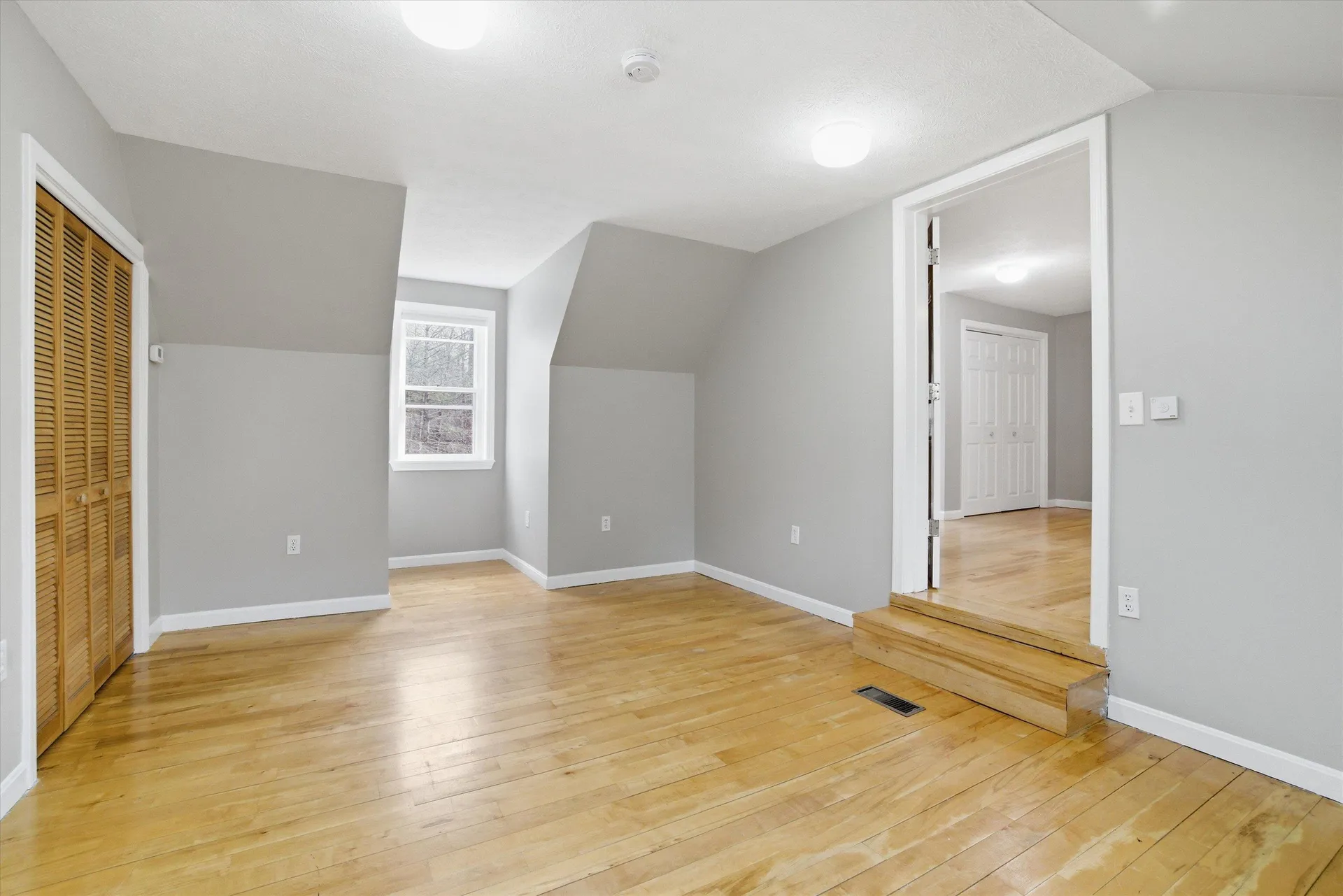 23 Mcquestion Road Merrimack NH 03054
