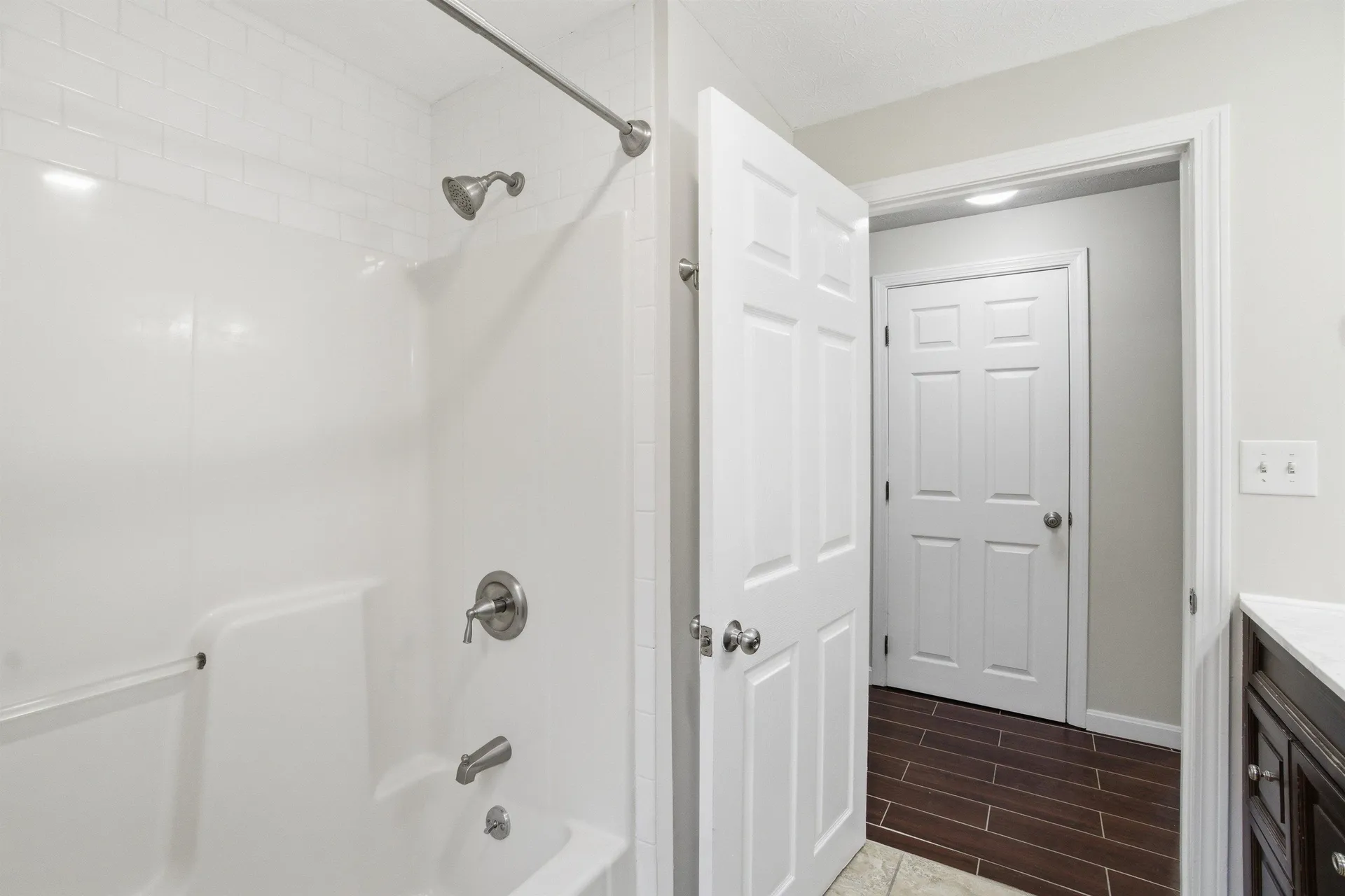 23 Mcquestion Road Merrimack NH 03054