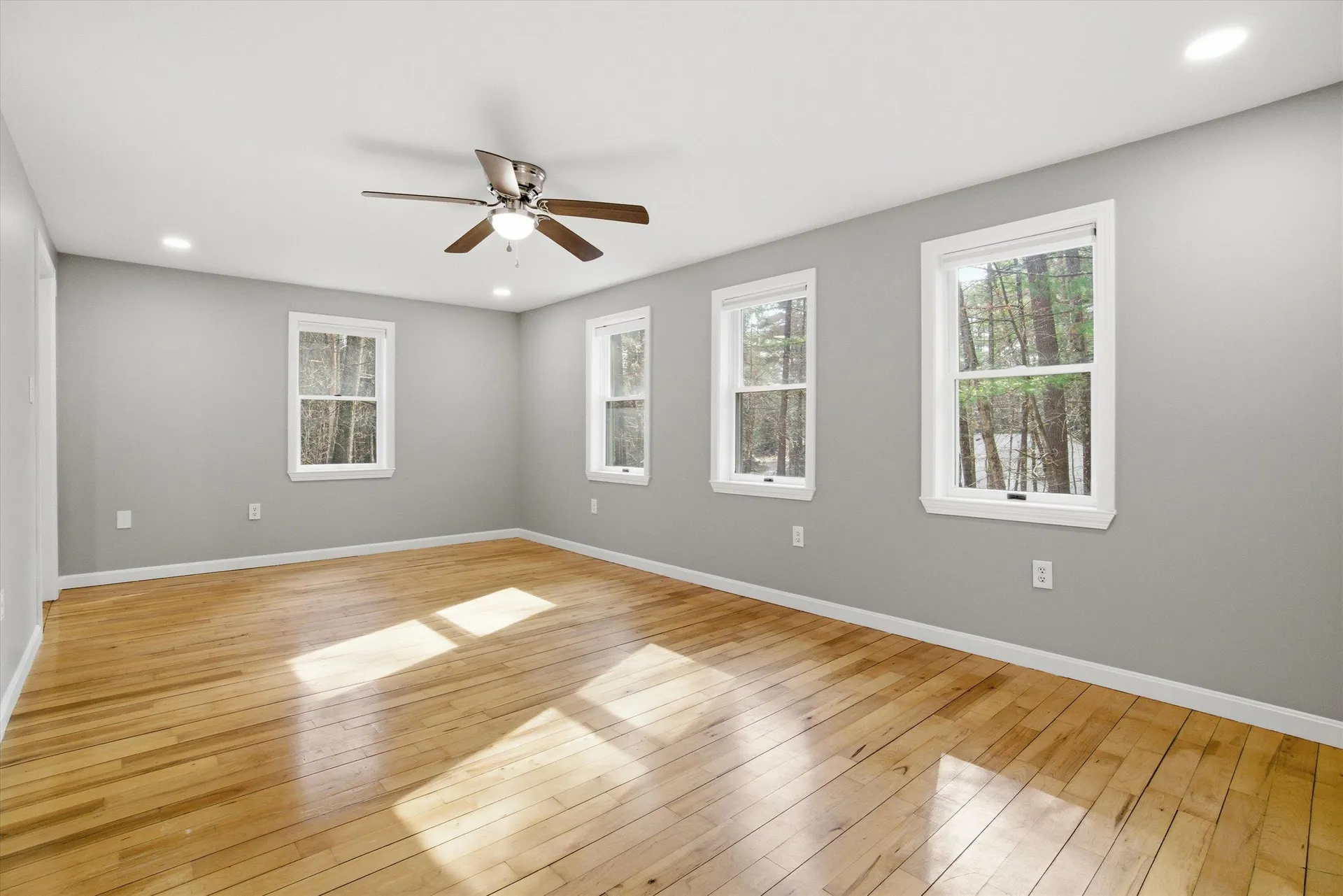 23 Mcquestion Road Merrimack NH 03054