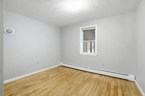 23 Mcquestion Road Merrimack NH 03054