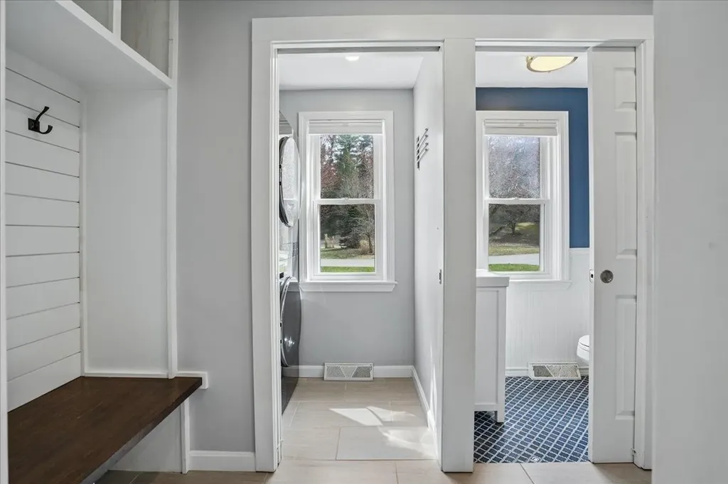 20 French Court Merrimack NH 03054