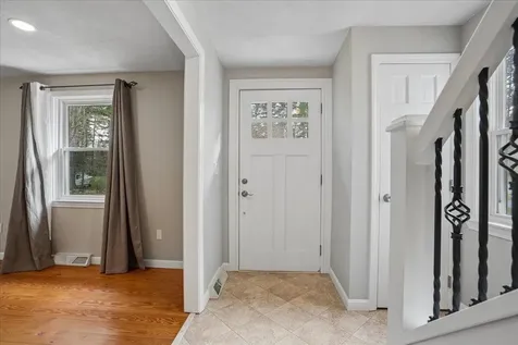 20 French Court Merrimack NH 03054