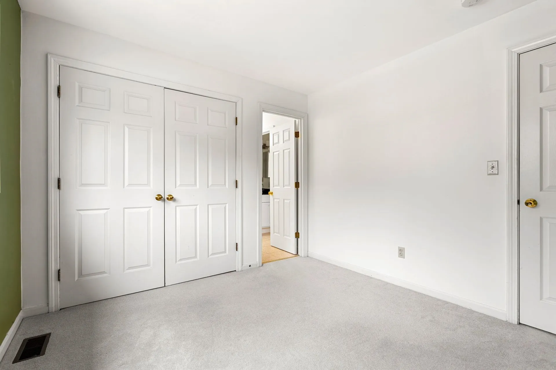 96 Spinnaker Way Portsmouth NH 03801