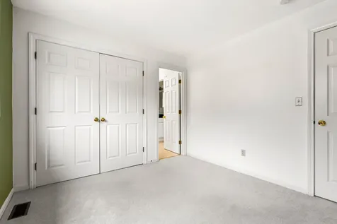 96 Spinnaker Way Portsmouth NH 03801