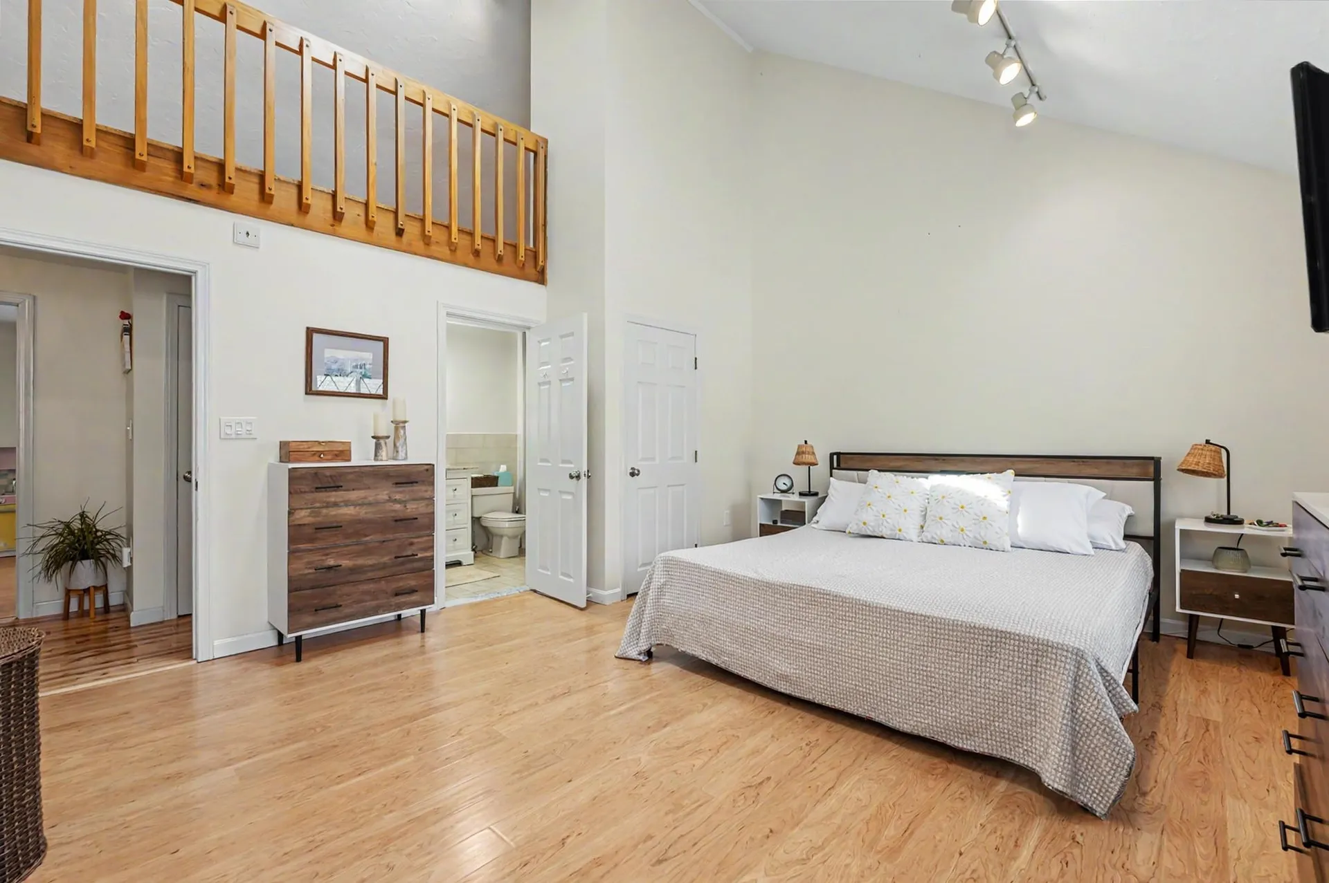 11 Winrow Drive Merrimack NH 03054