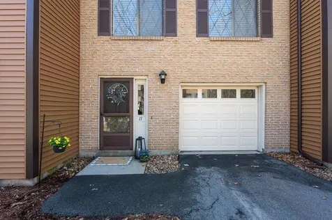 11 Winrow Drive Merrimack NH 03054