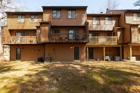 11 Winrow Drive Merrimack NH 03054