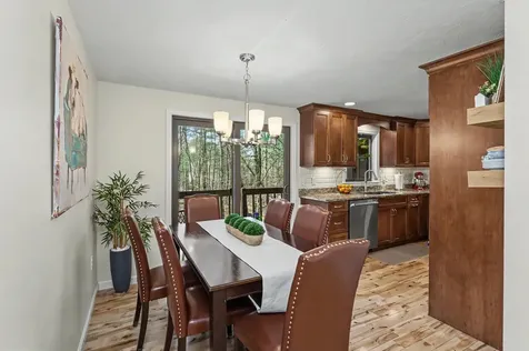 11 Winrow Drive Merrimack NH 03054