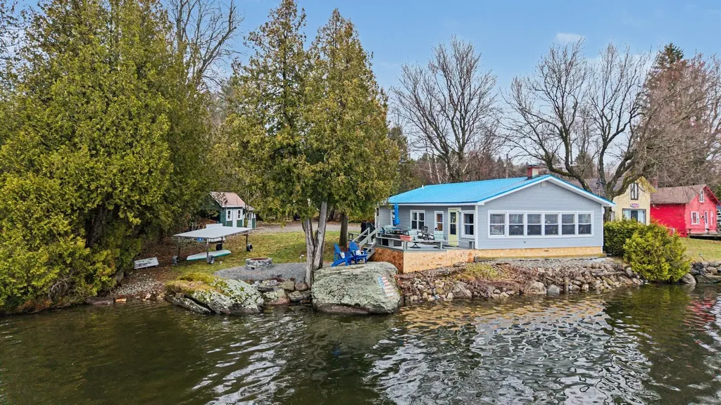 326 Mullen Shore Road Franklin VT 05457